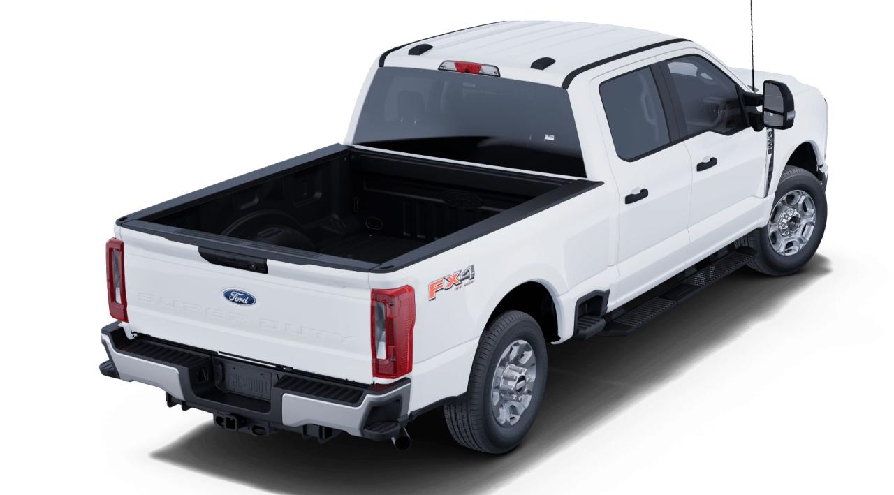 2025 Ford F-250 Super Duty SRW XLT Photo2