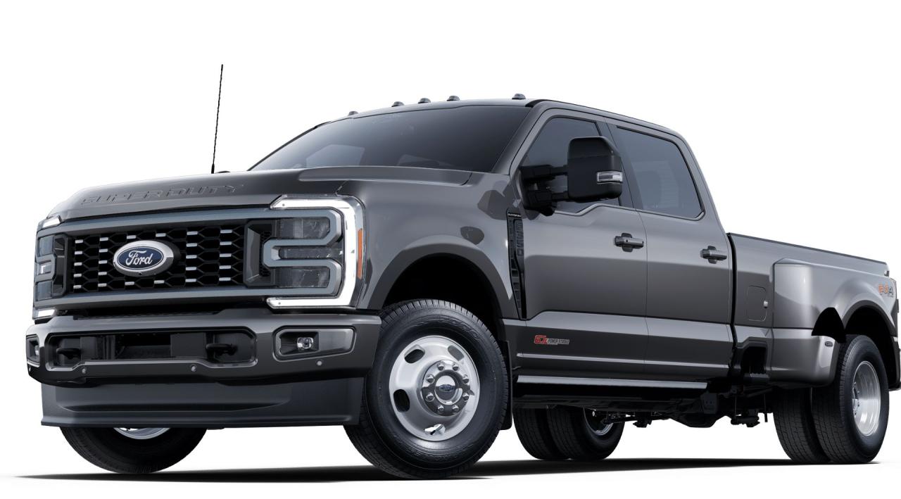 New 2025 Ford F-350 4X4 CREW CAB PU DRW/ for sale in Salmon Arm, BC