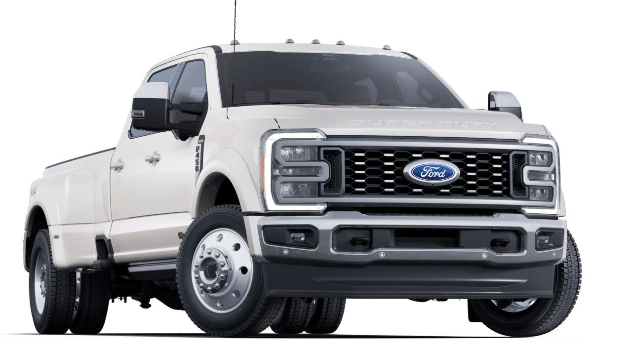 2025 Ford F-450 Super Duty DRW King Ranch Photo