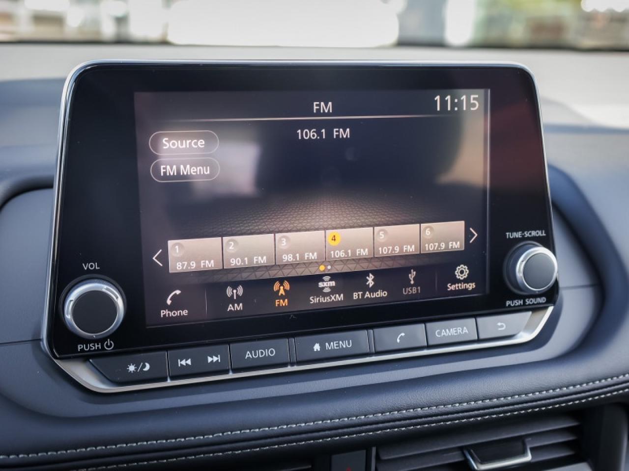 2025 Nissan Rogue SV Moonroof  - Moonroof -  Power Liftgate Photo