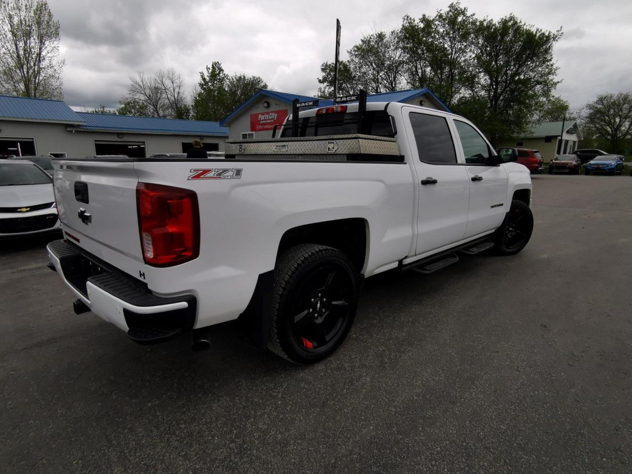 2017 Chevrolet Silverado 1500 LTZ - Photo #5