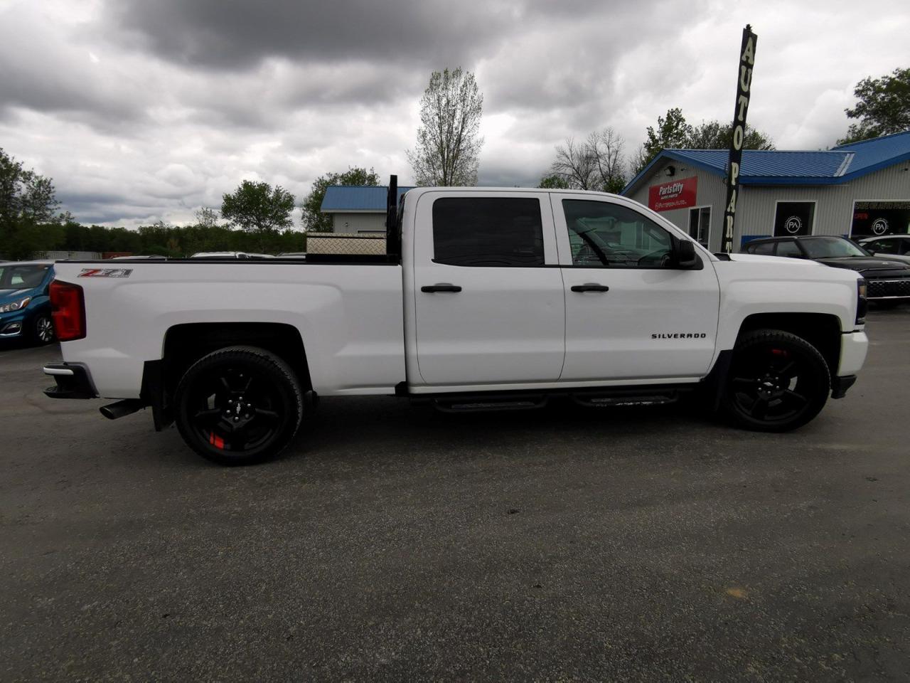 2017 Chevrolet Silverado 1500 LTZ - Photo #6