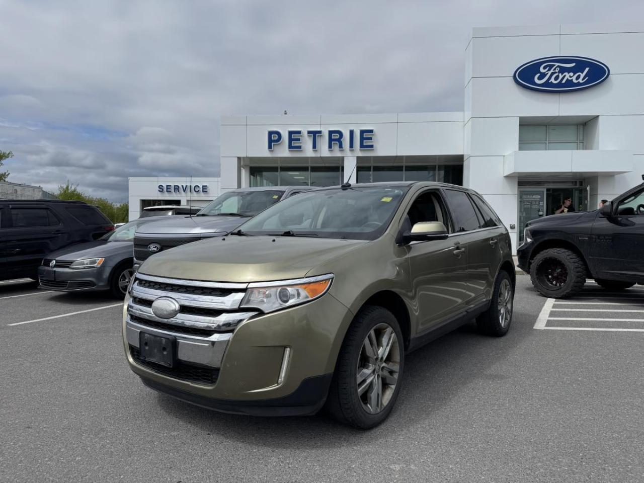 Used 2012 Ford Edge Limited for sale in Kingston, ON