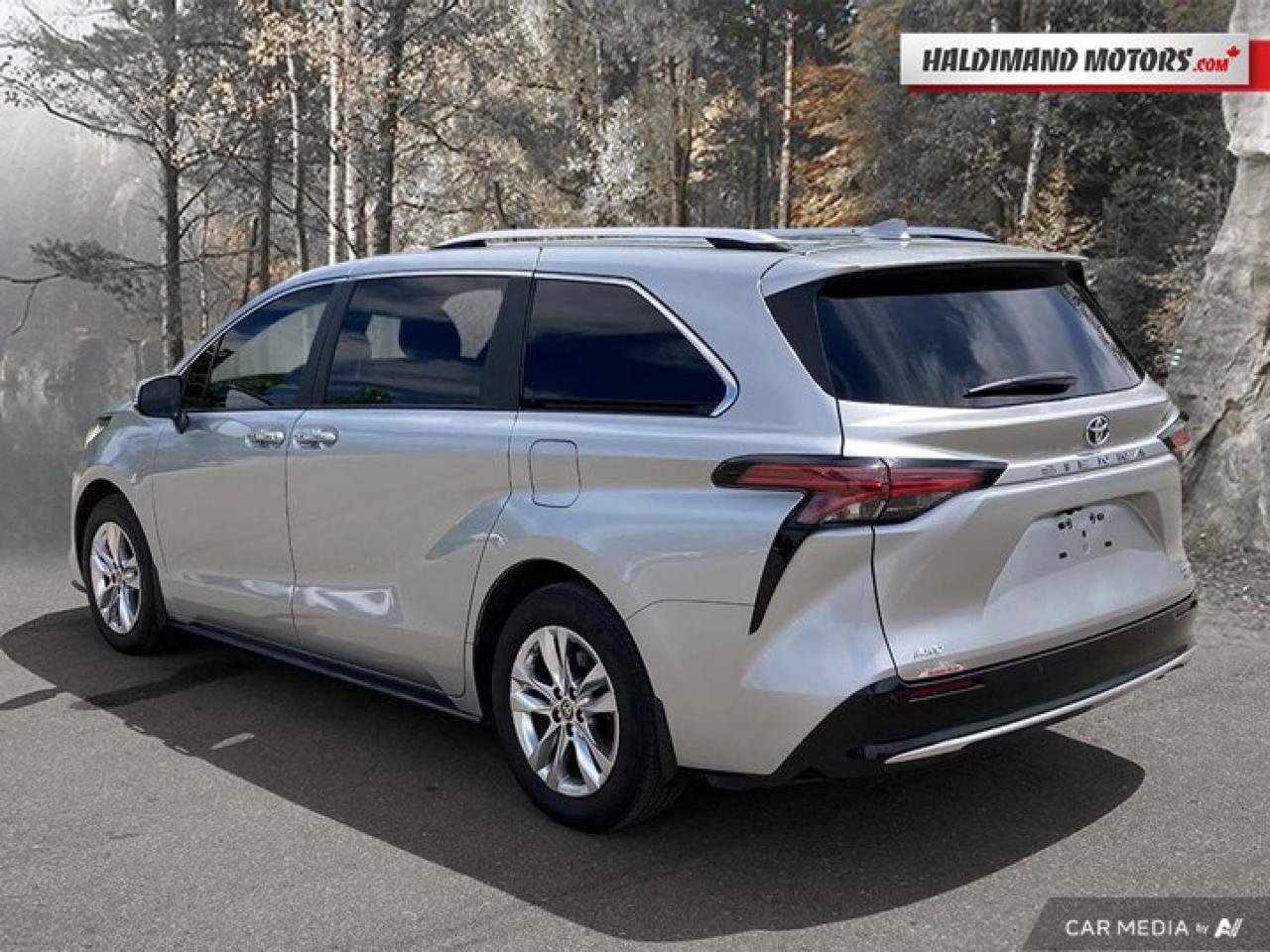 2023 Toyota Sienna Limited AWD Photo2