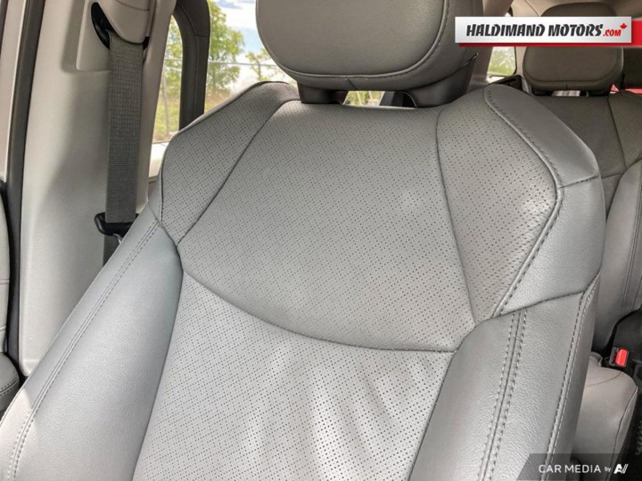 2023 Toyota Sienna Limited AWD Photo