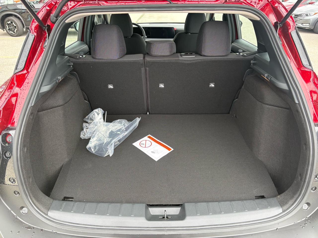 2025 Nissan Kicks S Photo19