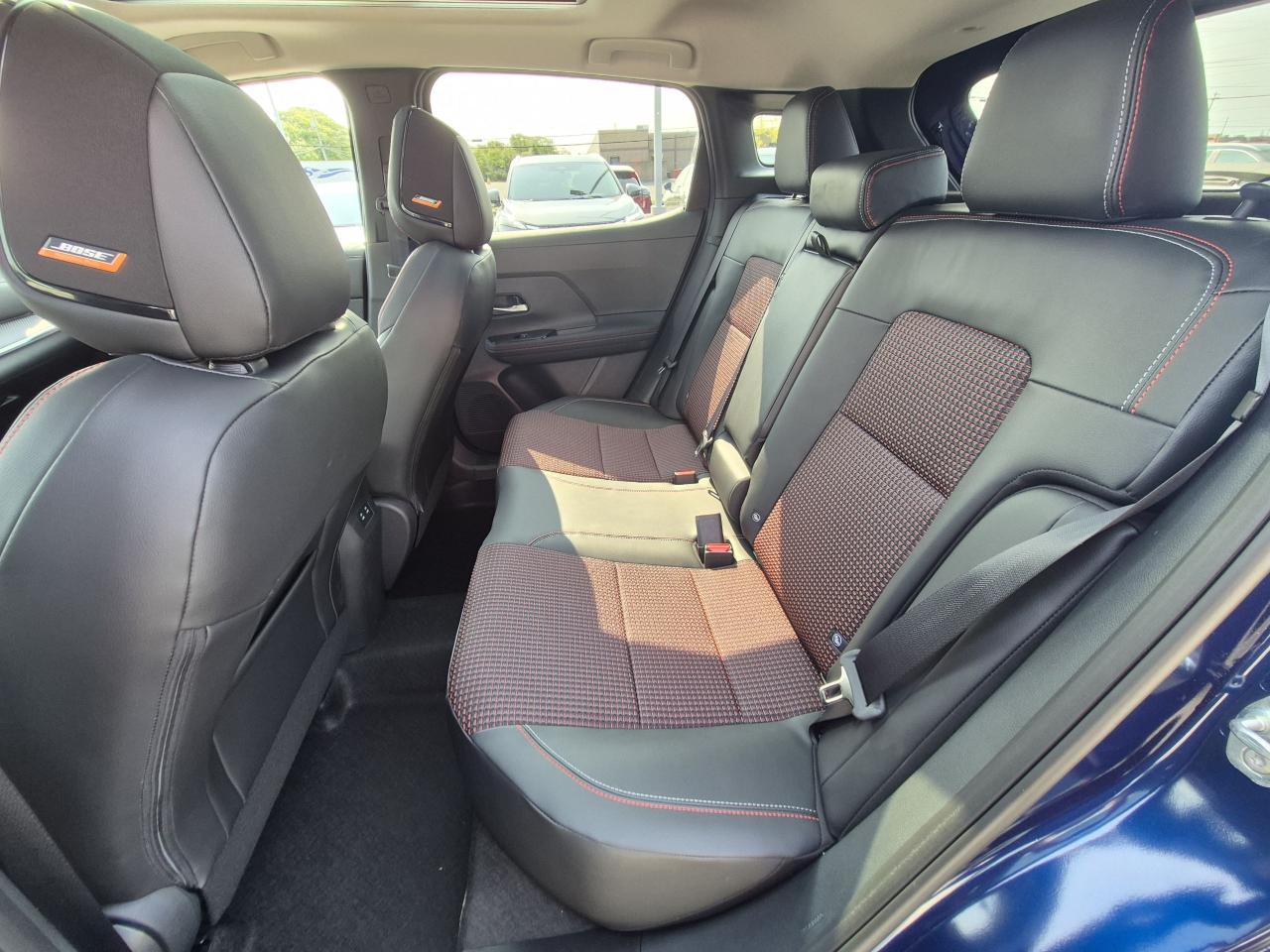 2025 Nissan Kicks SR PREMIUM Photo32