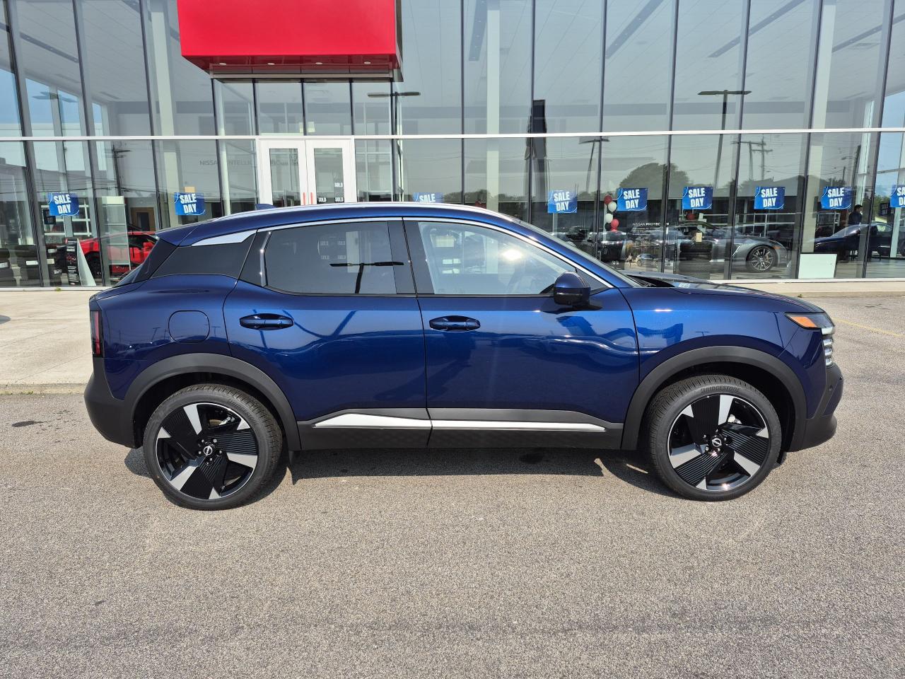 2025 Nissan Kicks SR PREMIUM Photo23