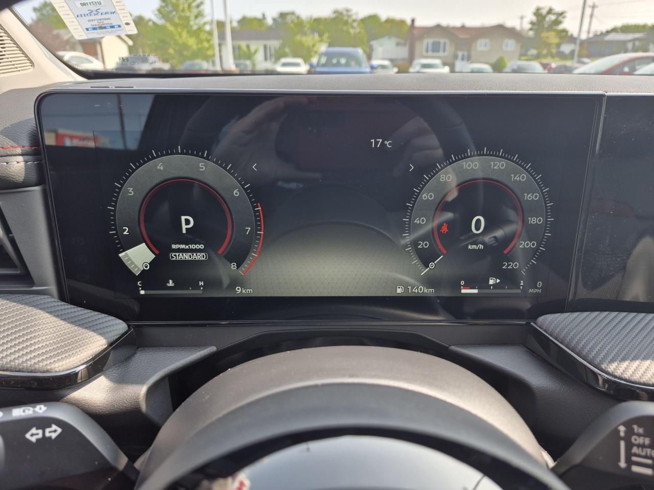 2025 Nissan Kicks SR PREMIUM Photo26
