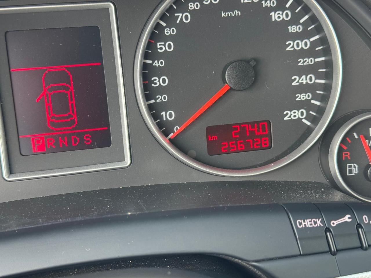 2008 Audi A4 2.0T, AUTO, LEATHER, SUNROOF, 4 CYL, AS IS SPECIAL - Photo #10