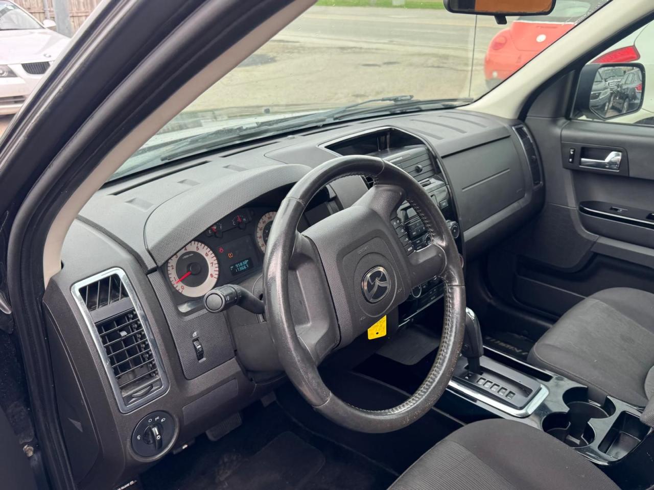 2008 Mazda Tribute GX, V6, ALLOYS, ONLY 173 KMS, AUTO, AS IS SPECIAL - Photo #11