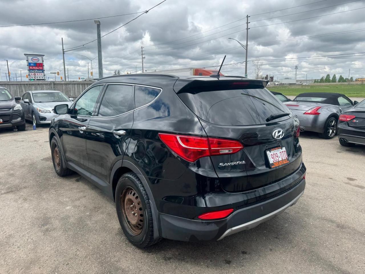 2014 Hyundai Santa Fe Sport PREMIUM, SUV, ONLY 176KMS, GREAT ON FUEL, CERT - Photo #3