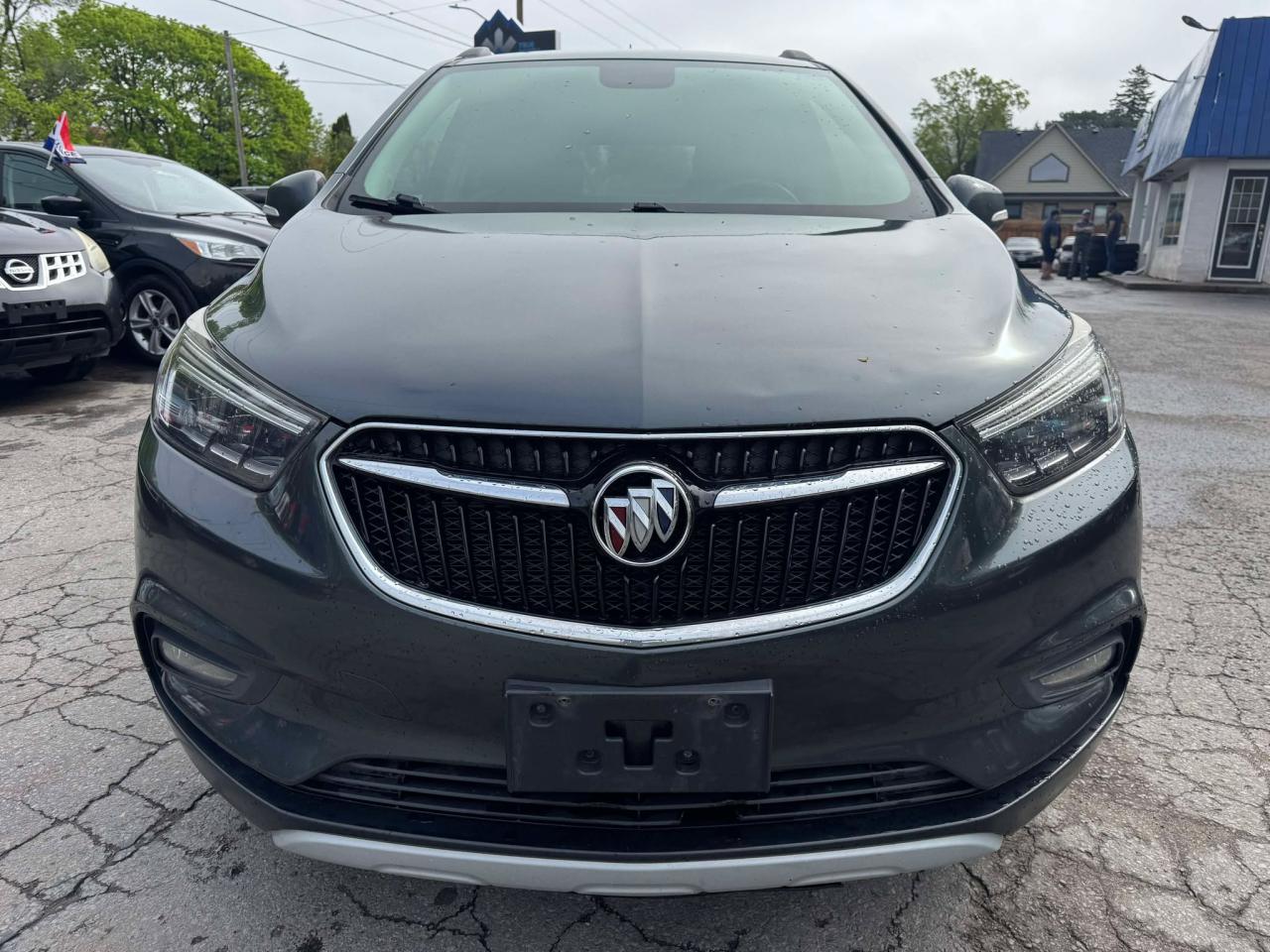 2017 Buick Encore Essence - Photo #2