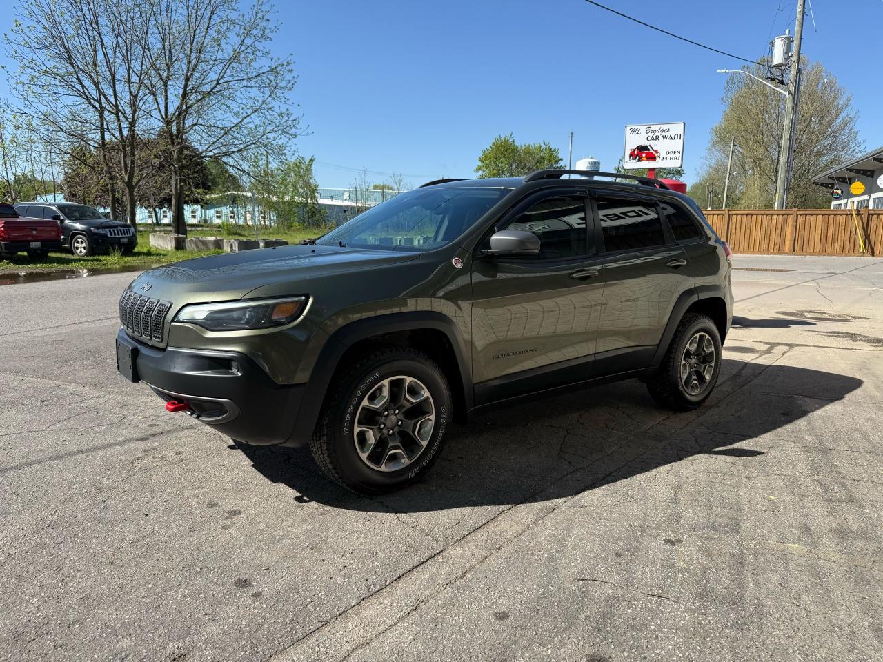 2019 Jeep Cherokee Trailhawk - Photo #3