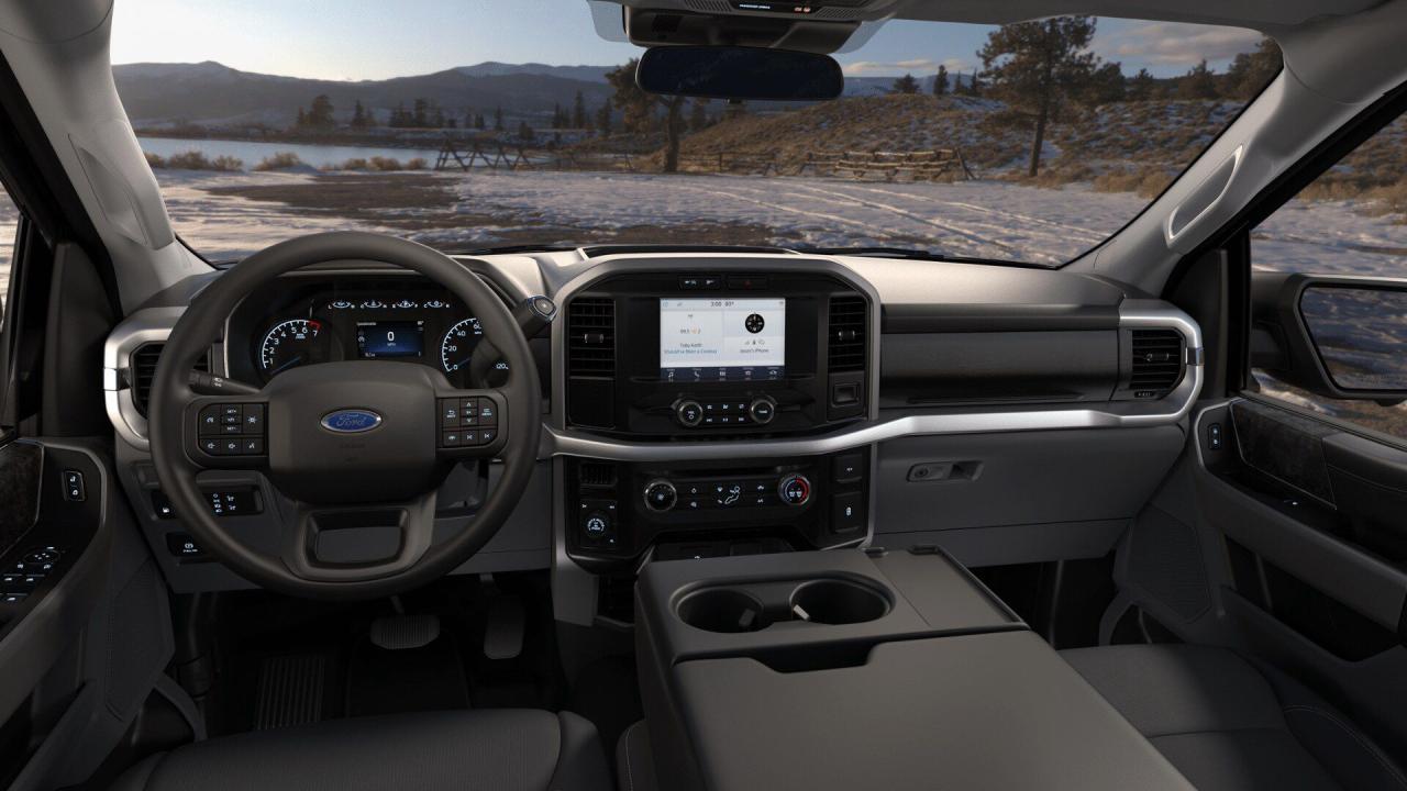 2021 Ford F-150 XLT Photo5