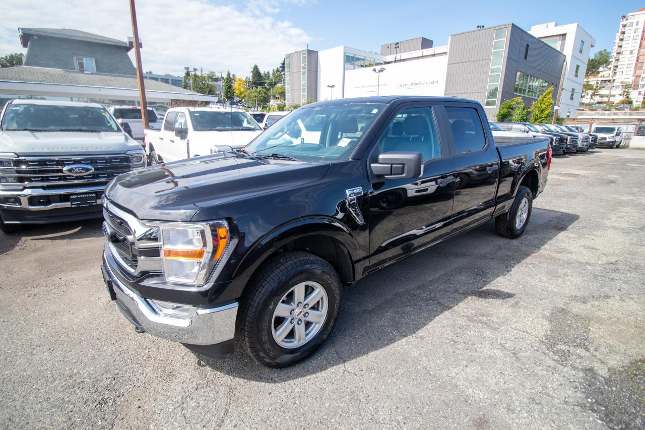 2021 Ford F-150 XLT Photo1