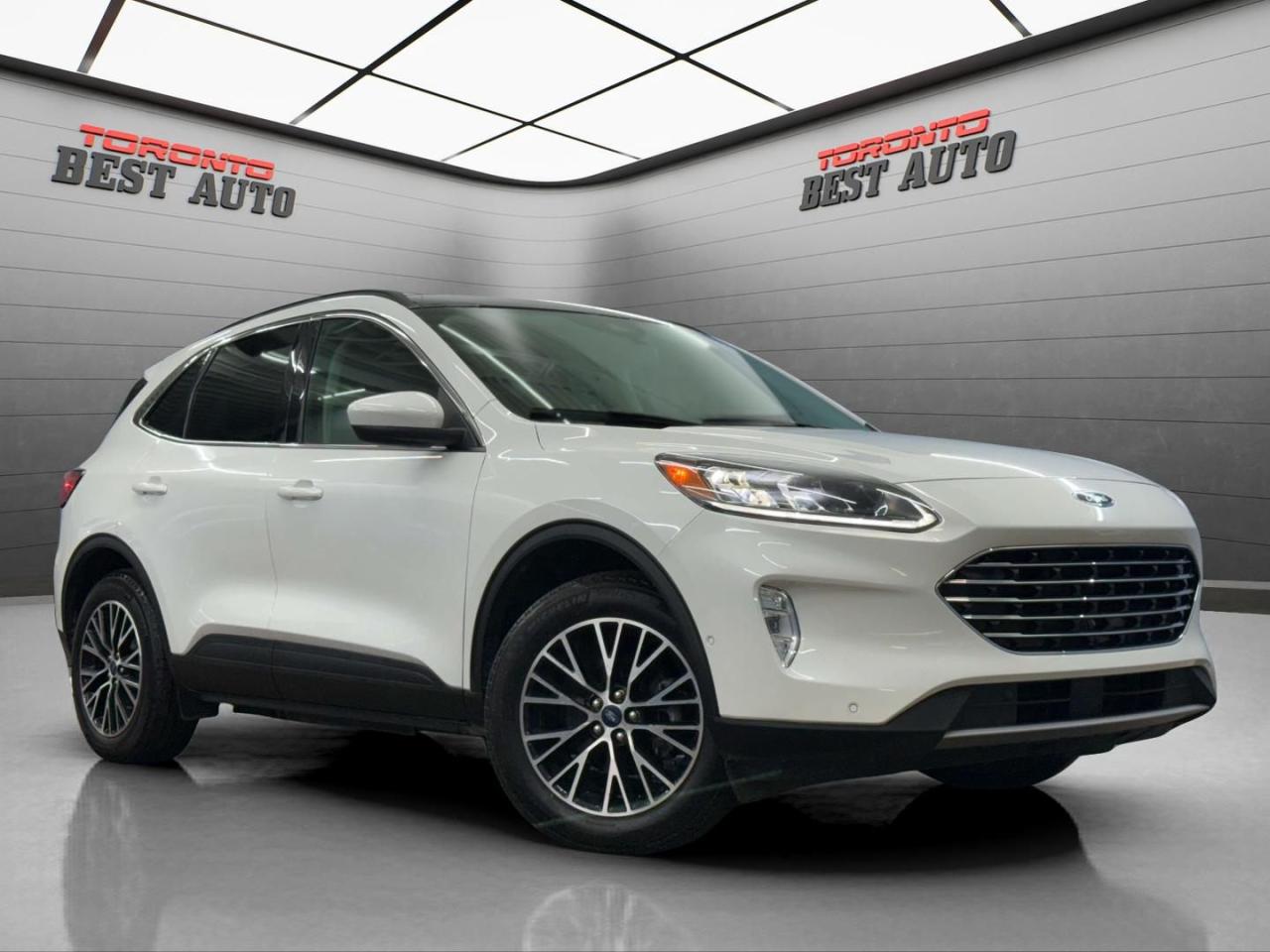 Used 2021 Ford Escape |Titanium|Plug-In Hybrid|No Accident|Moonroof| for sale in Toronto, ON
