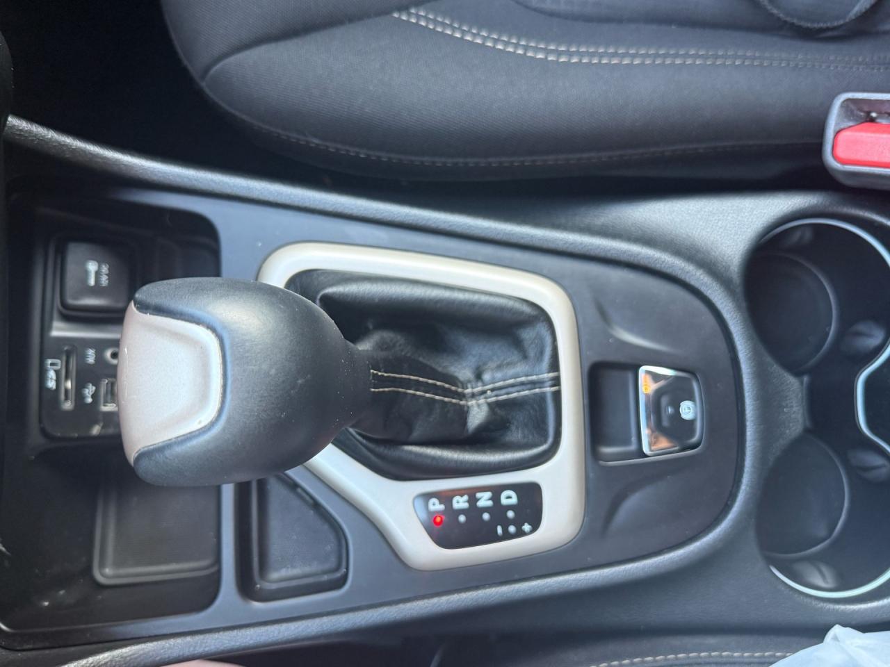 2016 Jeep Cherokee Fwd 4dr North - Photo #17