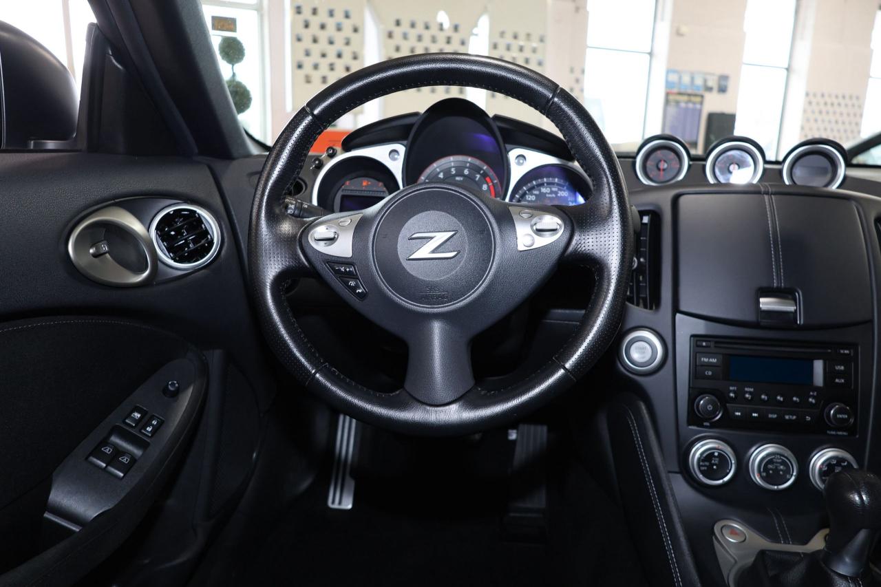 2017 Nissan 370Z - CLEAN CARFAX|6SPDMANUAL|ALLOYS|PUSHSTART - Photo #13