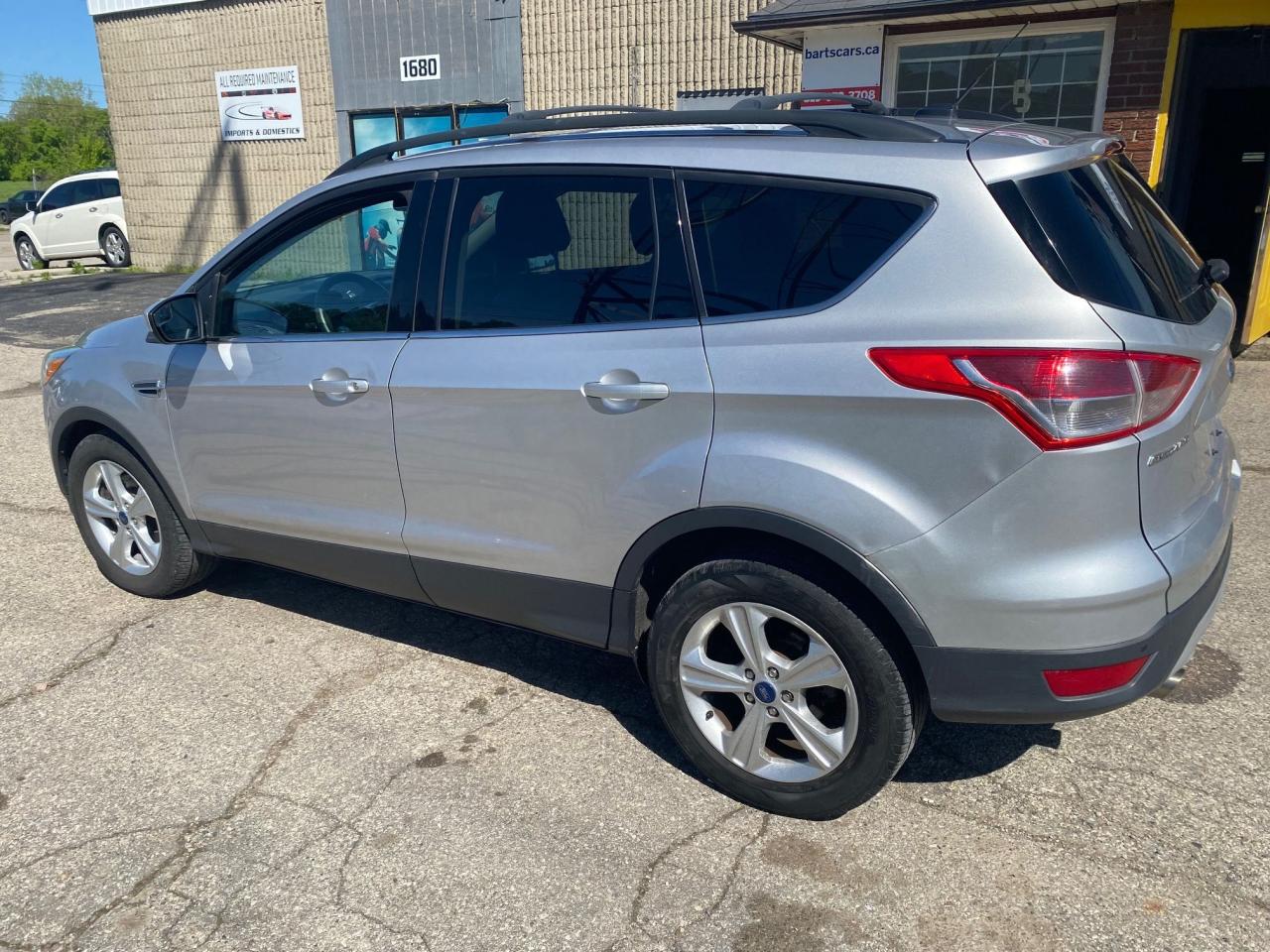 2015 Ford Escape SE - Photo #3