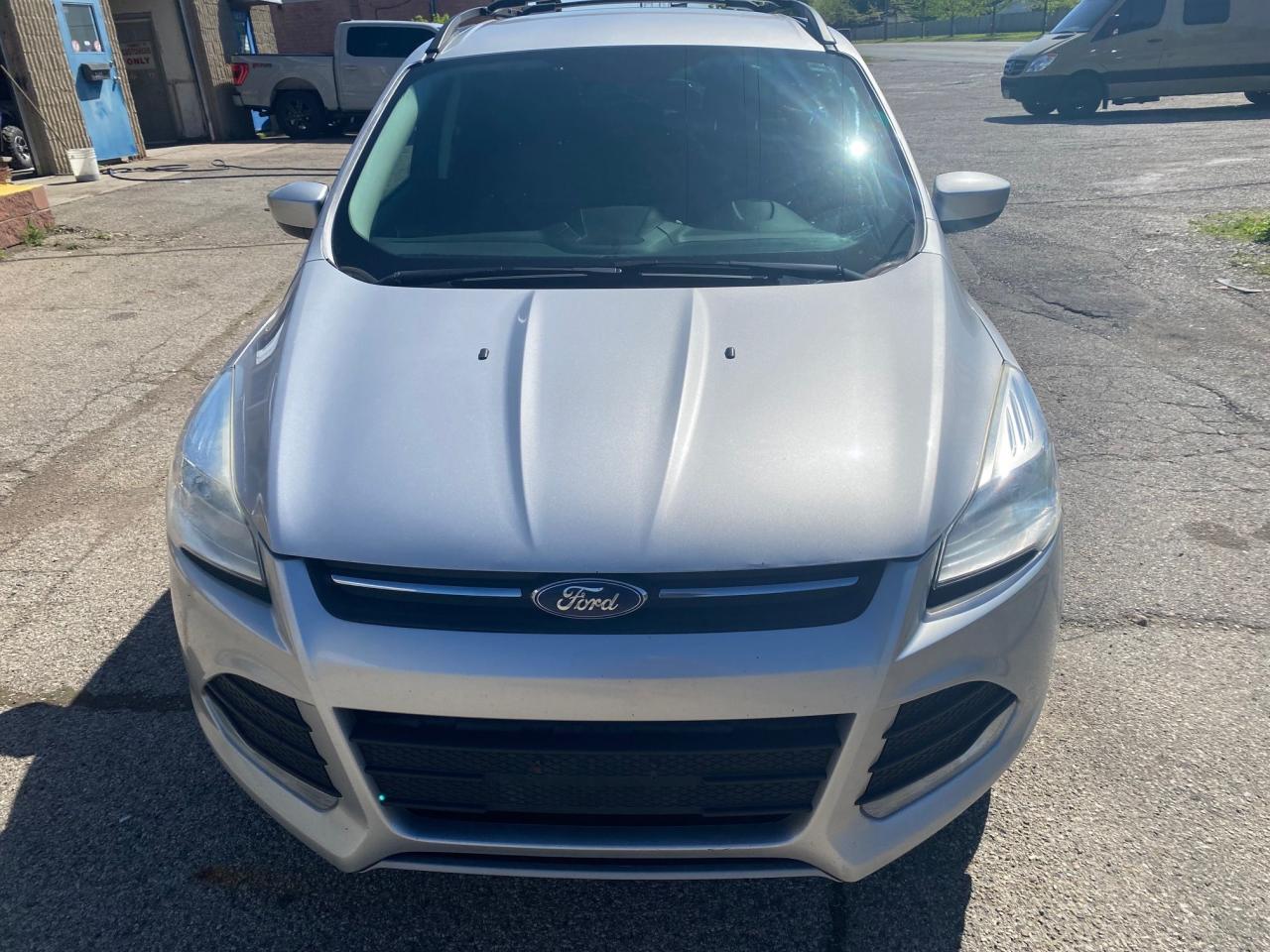 2015 Ford Escape SE - Photo #5