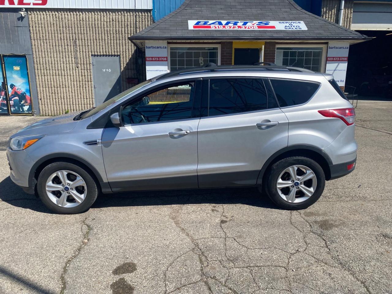 2015 Ford Escape SE - Photo #11