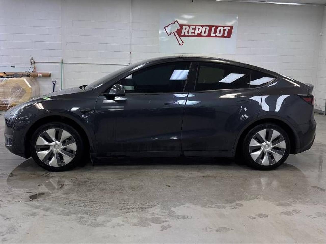 2024 Tesla Model Y Standard Range