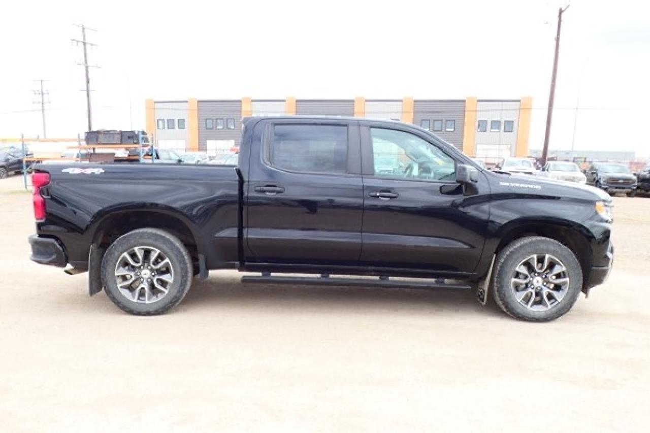 2023 Chevrolet Silverado 1500 RST w/Htd cloth, Nav rdy, BUC - Photo #5