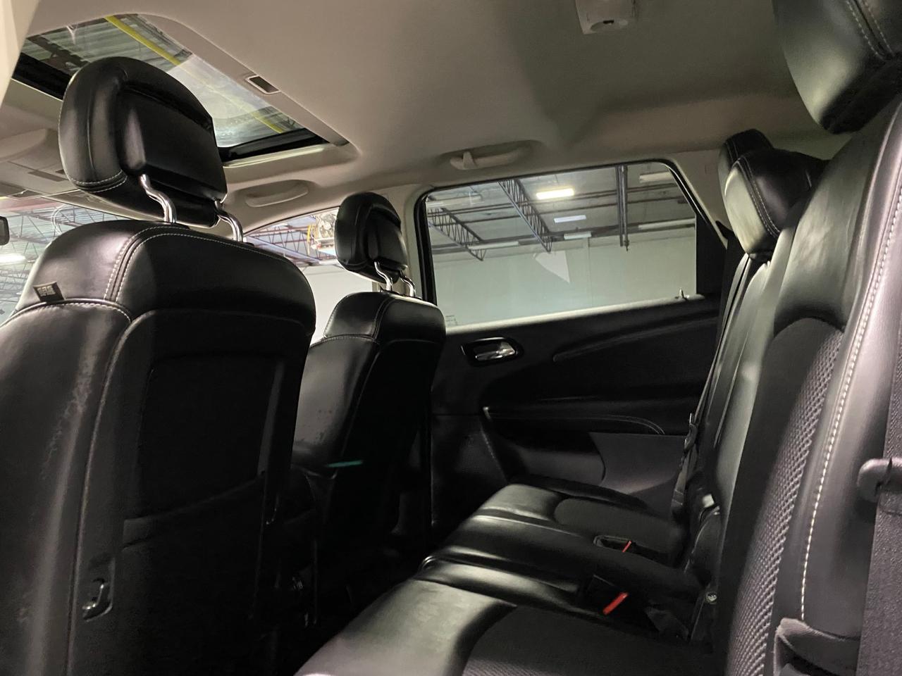 2014 Dodge Journey Crossroad - Photo #14