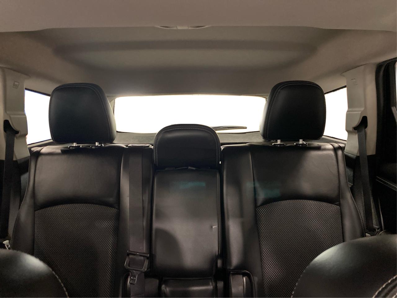 2014 Dodge Journey Crossroad - Photo #16