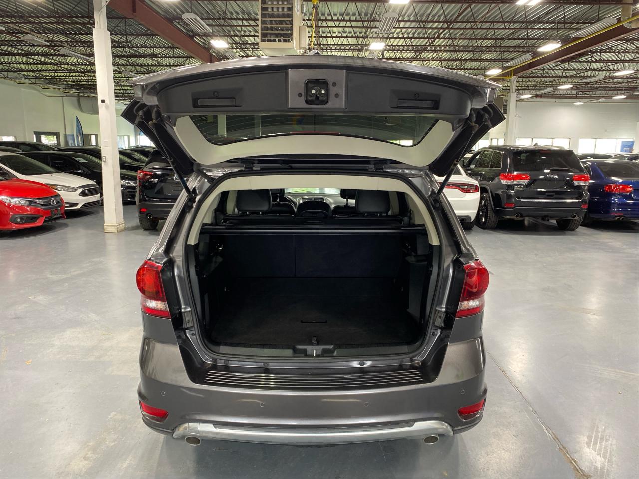 2014 Dodge Journey Crossroad Photo