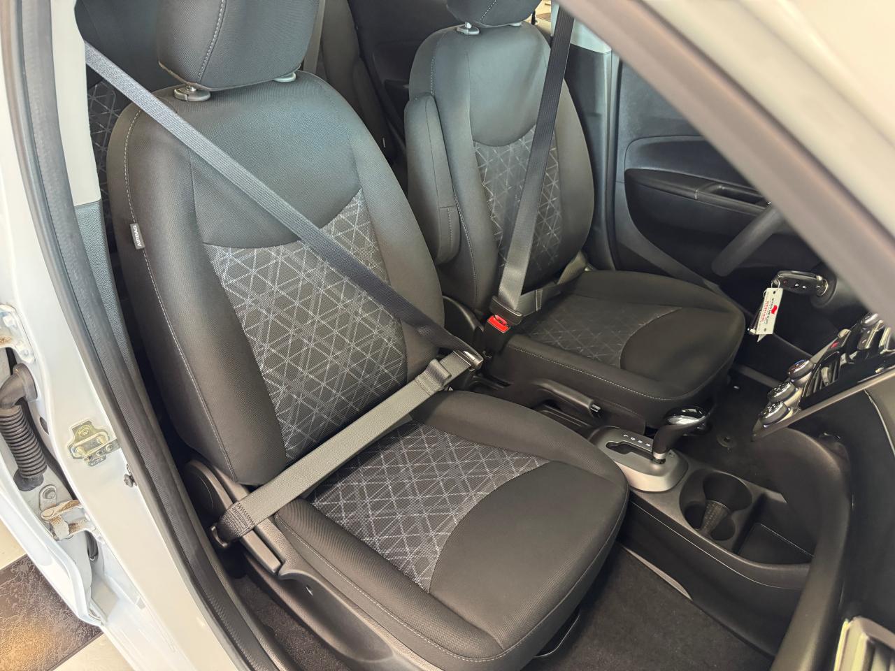 2020 Chevrolet Spark LT+Camera+LOW KMS! ONE OWNER! CLEAN CARFAX! Photo22