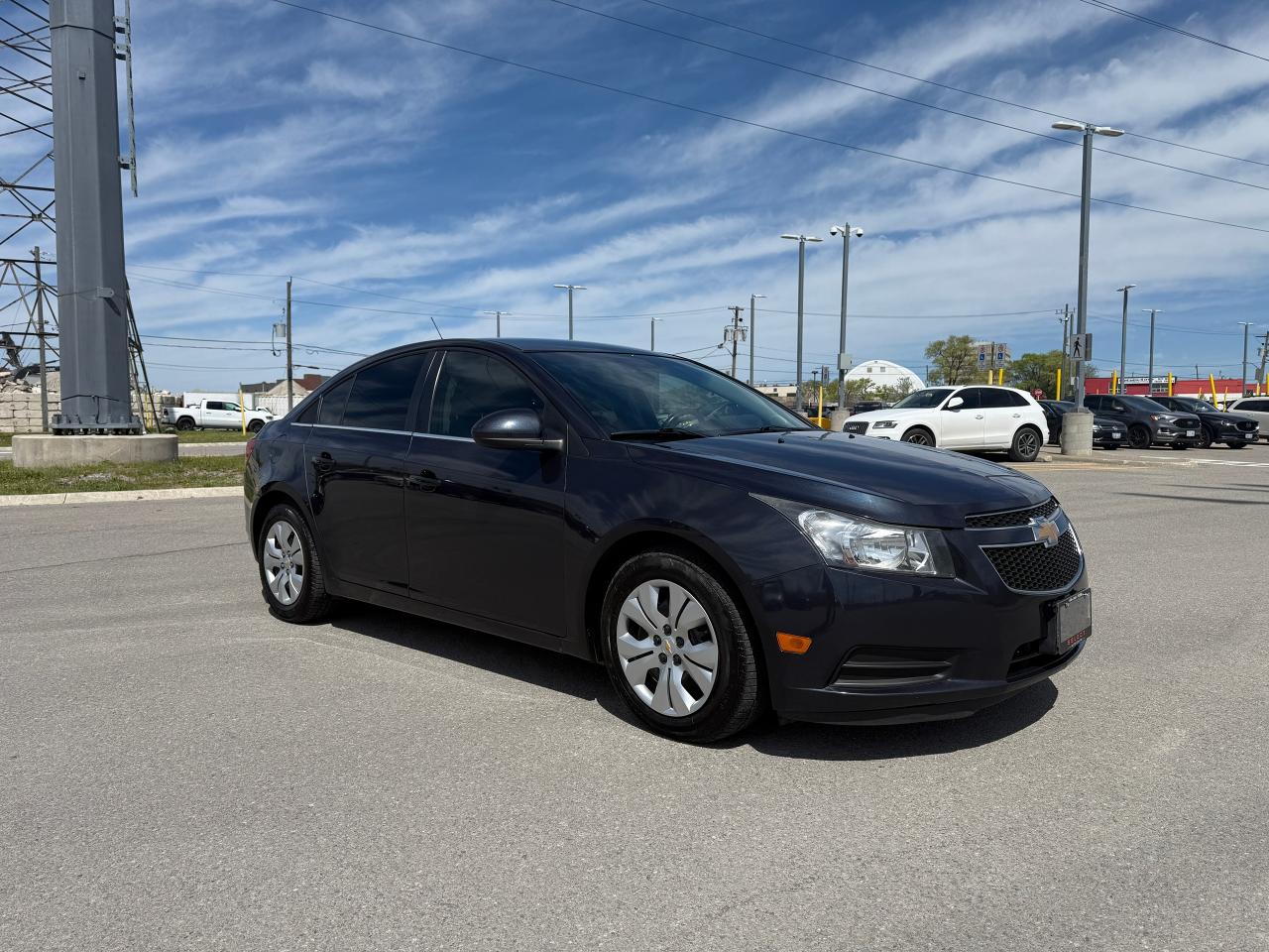 2014 Chevrolet Cruze 1LT Photo2