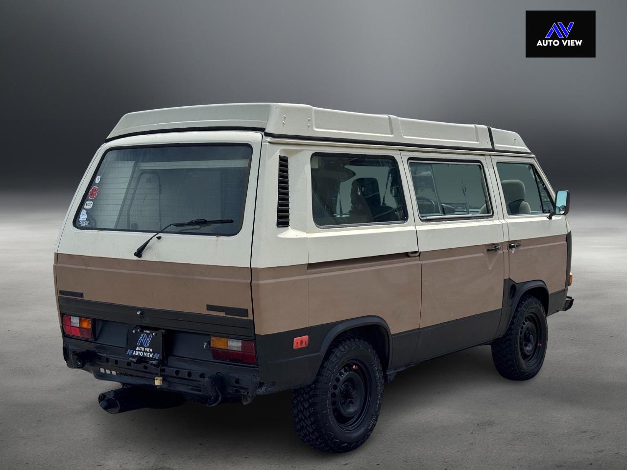 1983 Volkswagen Vanagon Campmobile **NEW MOTOR / TRANSMISSION** - Photo #5