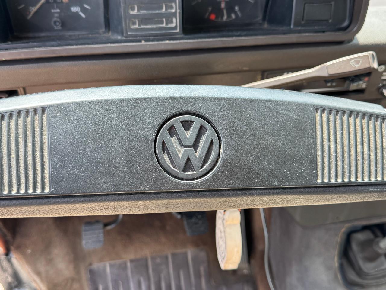 1983 Volkswagen Vanagon Campmobile **NEW MOTOR / TRANSMISSION** - Photo #22