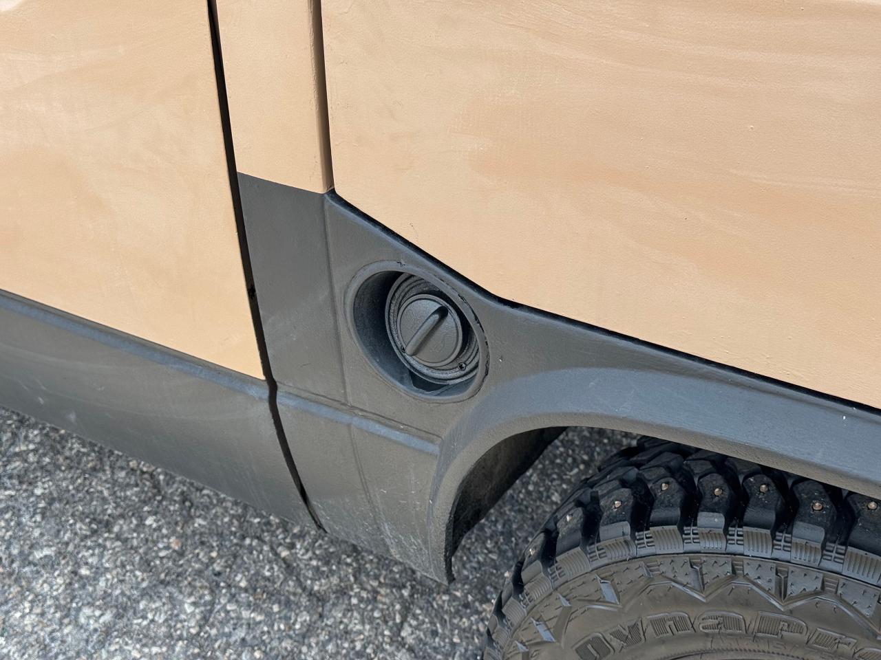 1983 Volkswagen Vanagon Campmobile **NEW MOTOR / TRANSMISSION** - Photo #18