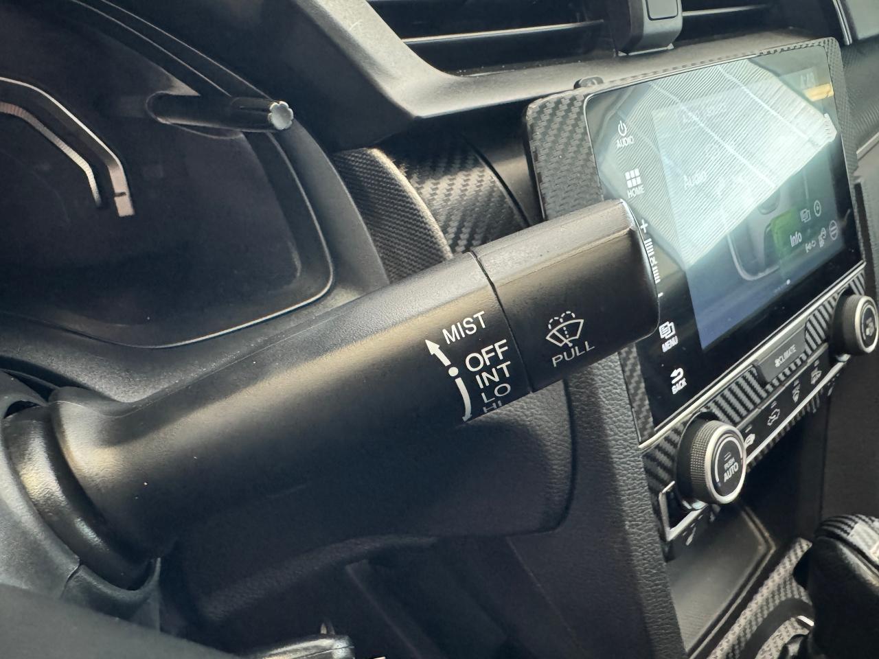 2018 Honda Civic LX+New Tires+Camera+Heated Seats+ApplePlay Photo40