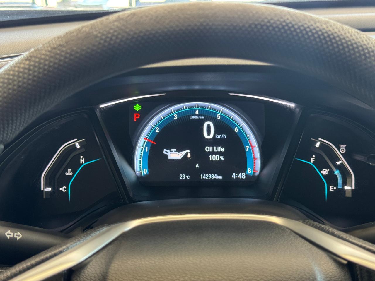 2018 Honda Civic LX+New Tires+Camera+Heated Seats+ApplePlay Photo11