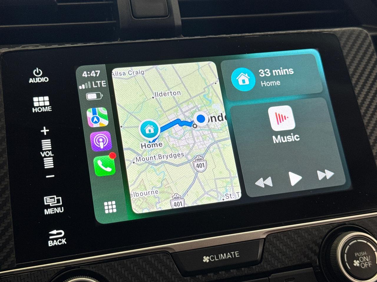 2018 Honda Civic LX+New Tires+Camera+Heated Seats+ApplePlay Photo27