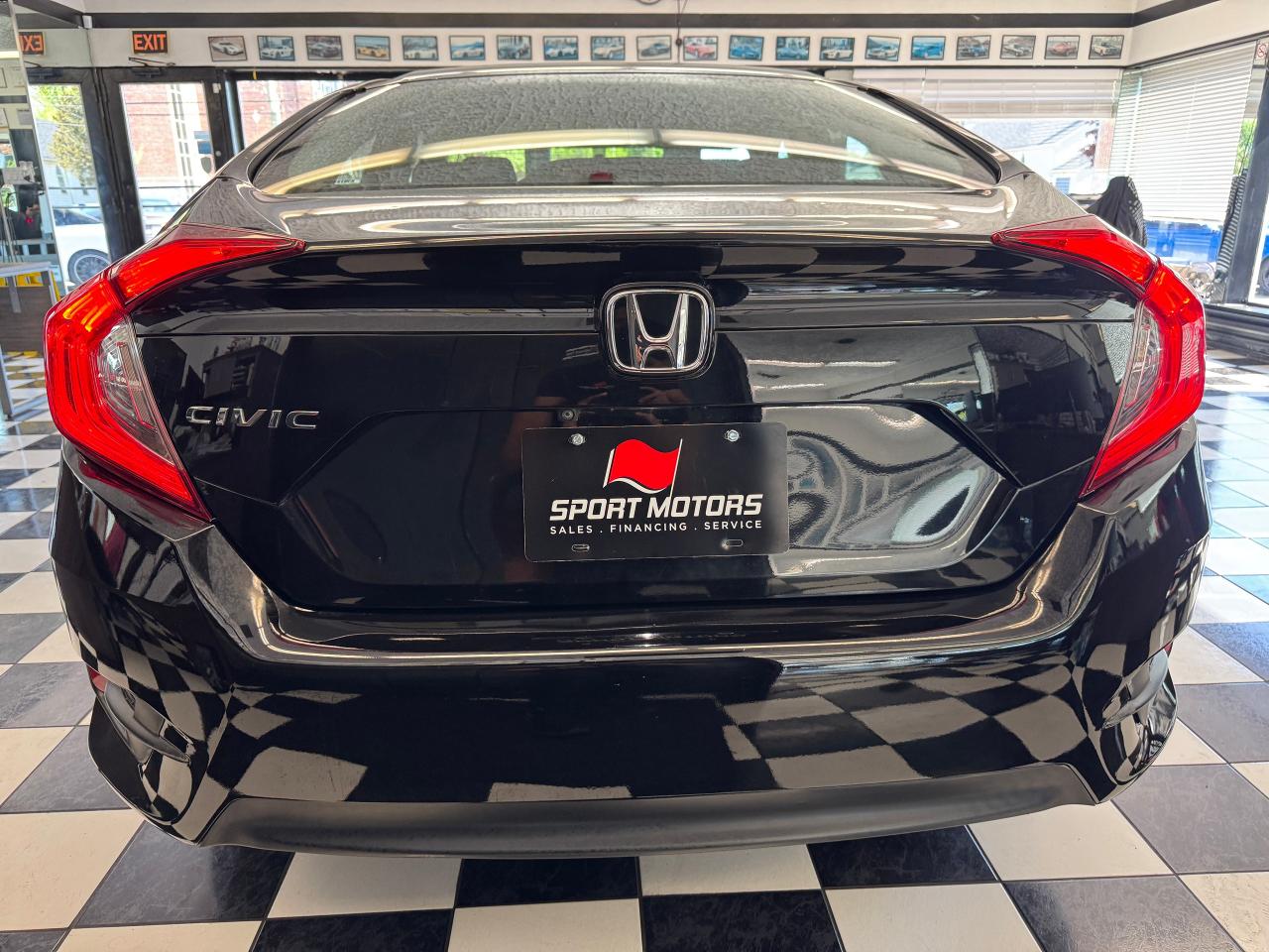 2018 Honda Civic LX+New Tires+Camera+Heated Seats+ApplePlay Photo5