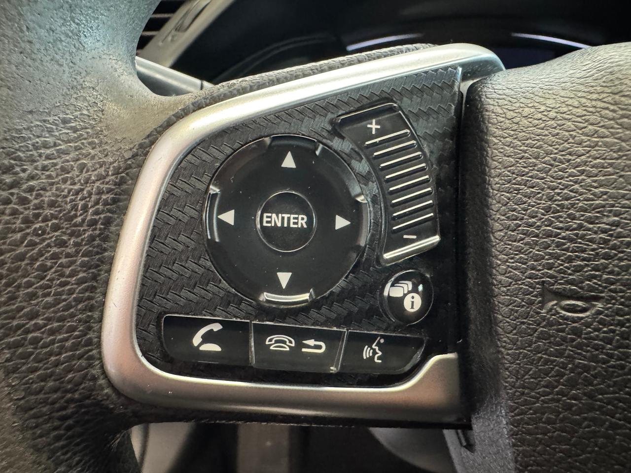 2018 Honda Civic LX+New Tires+Camera+Heated Seats+ApplePlay Photo39
