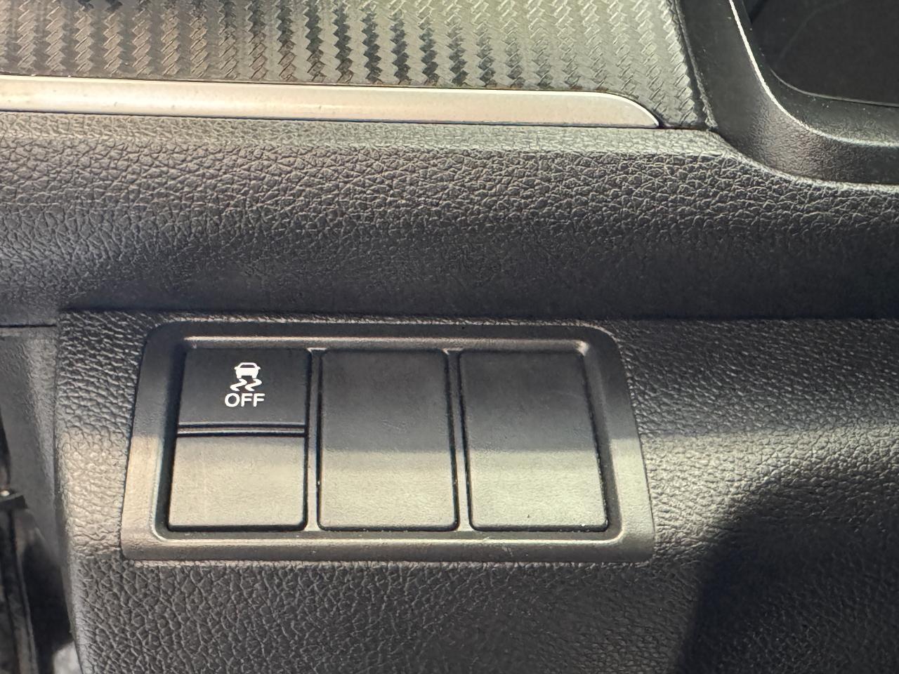 2018 Honda Civic LX+New Tires+Camera+Heated Seats+ApplePlay Photo42