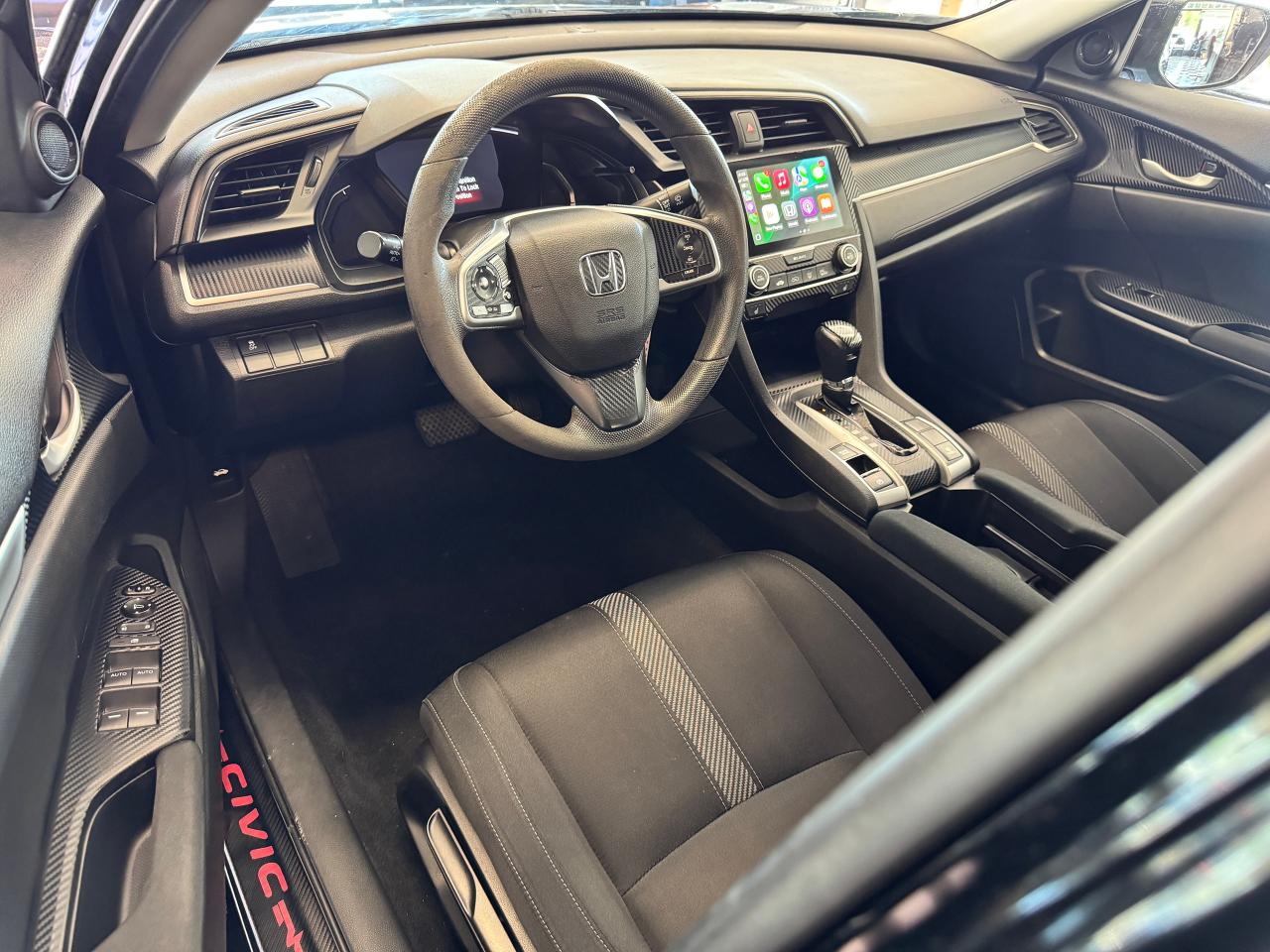 2018 Honda Civic LX+New Tires+Camera+Heated Seats+ApplePlay Photo17
