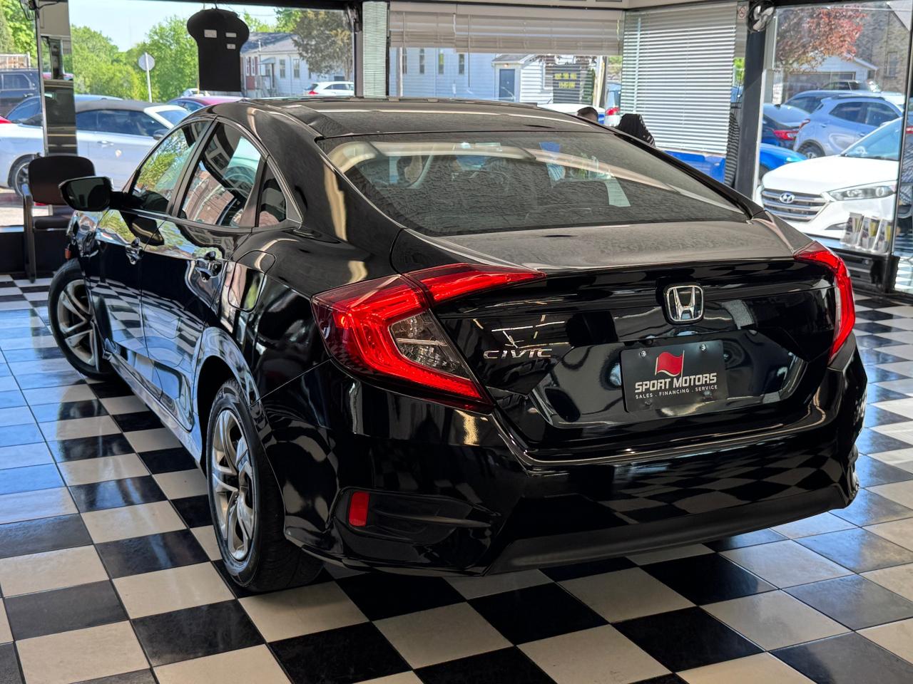 2018 Honda Civic LX+New Tires+Camera+Heated Seats+ApplePlay Photo14