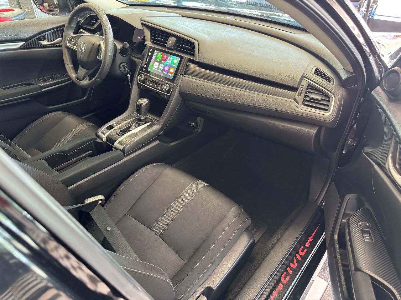 2018 Honda Civic LX+New Tires+Camera+Heated Seats+ApplePlay Photo20