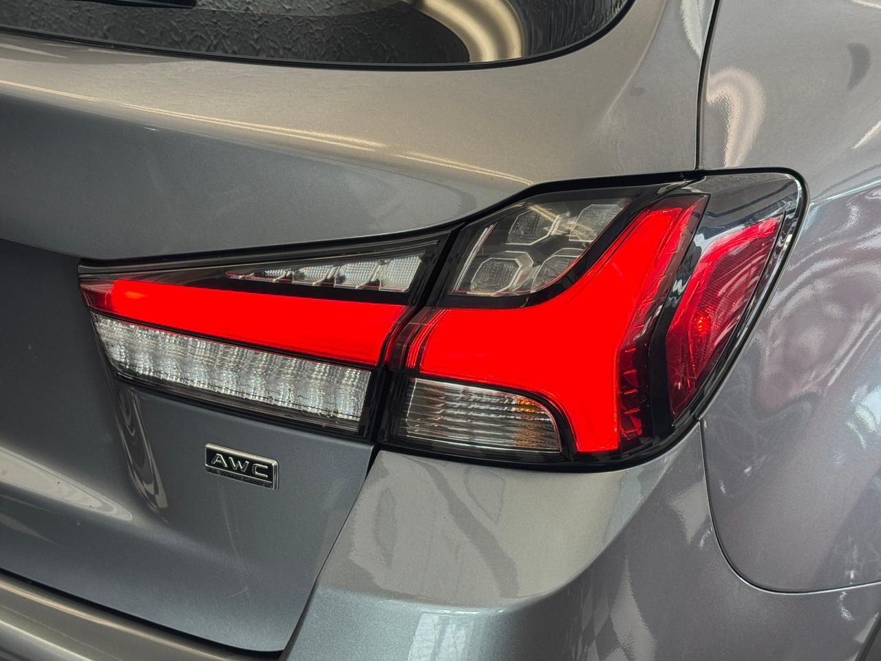 2020 Mitsubishi RVR SE AWD+Camera+ApplePlay+Heated Seats+CLEAN CARFAX Photo