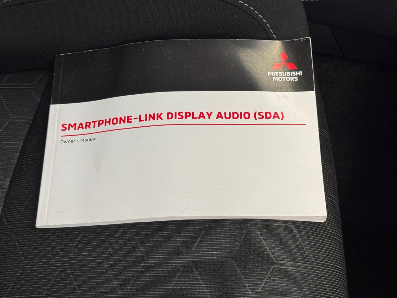2020 Mitsubishi RVR SE AWD+Camera+ApplePlay+Heated Seats+CLEAN CARFAX Photo