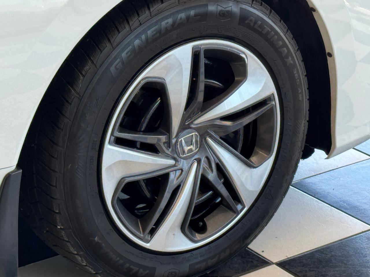 2020 Honda Civic LX+Adaptive Cruise+LaneKeep+ApplePlay+CLEAN CARFAX Photo110