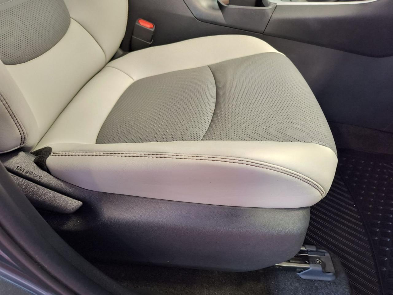 2021 Toyota RAV4 Hybrid Limited AWD Photo