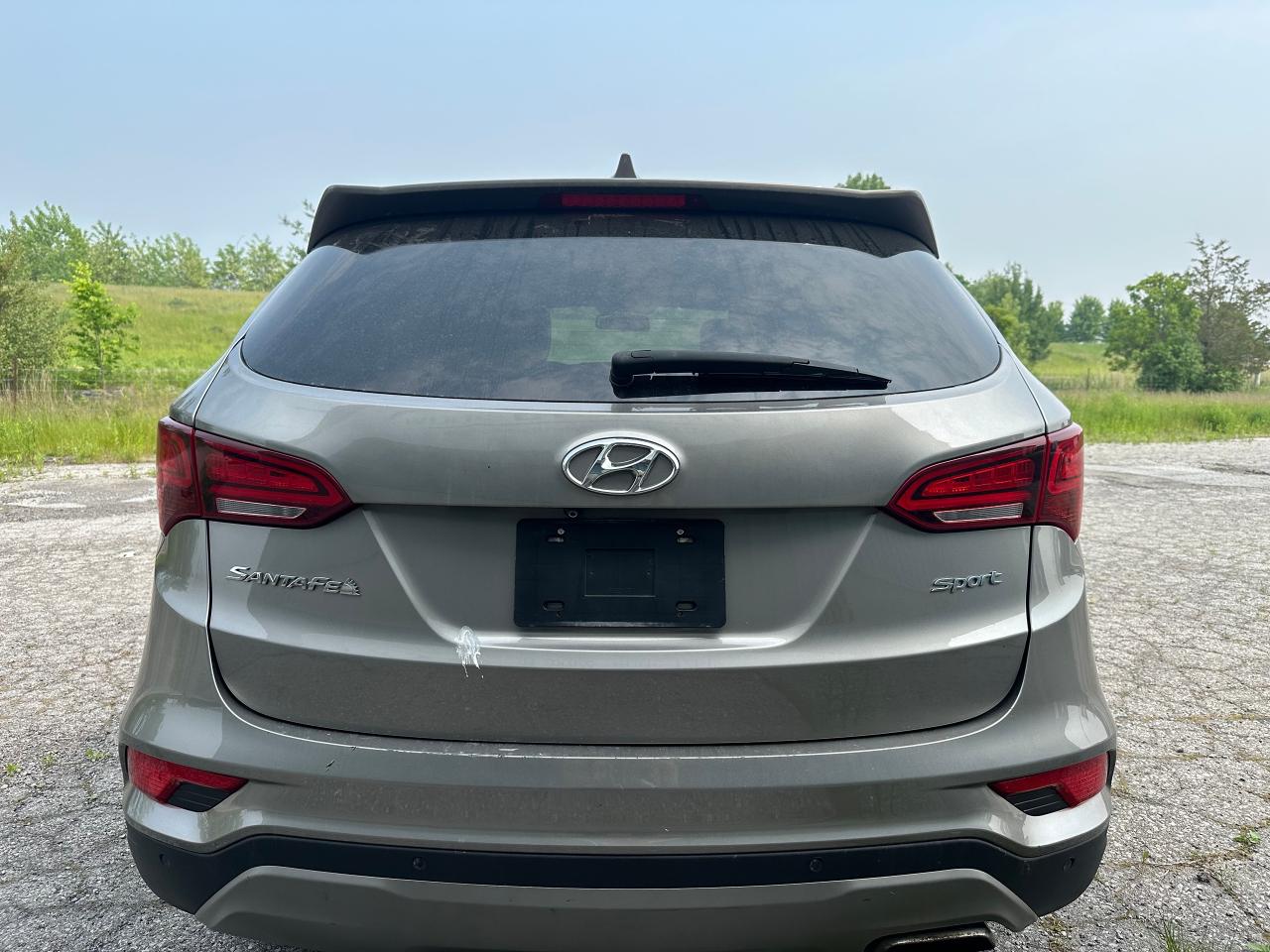 2018 Hyundai Santa Fe Sport Premium Photo12